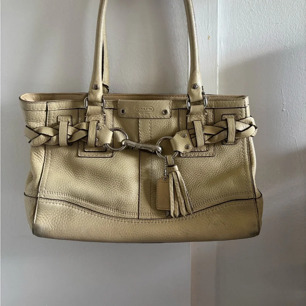 Vintage Coach Hampton Pebble Leather Shoulder Bag - Picture 1 of 6